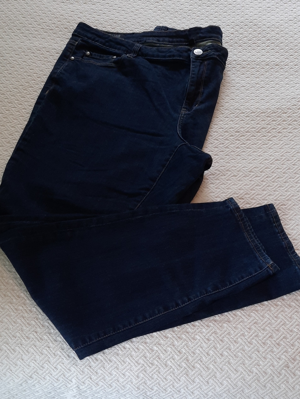 William Rast Skinny-Leg Jeans in Dark Navy Size 20
